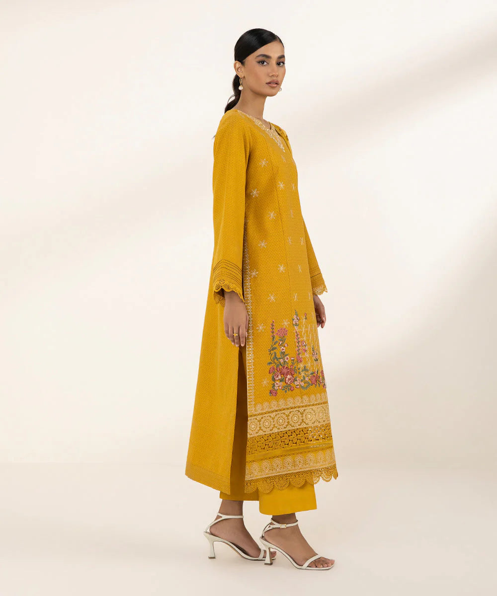 SAPPHIRE | UNSTITCHED 3 PIECE EMBROIDERED DOBBY SUIT