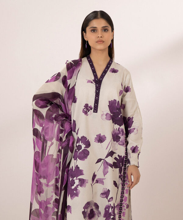 SAPPHIRE | UNSTITCHED 3 PIECE PRINTED CAMBRIC SUIT