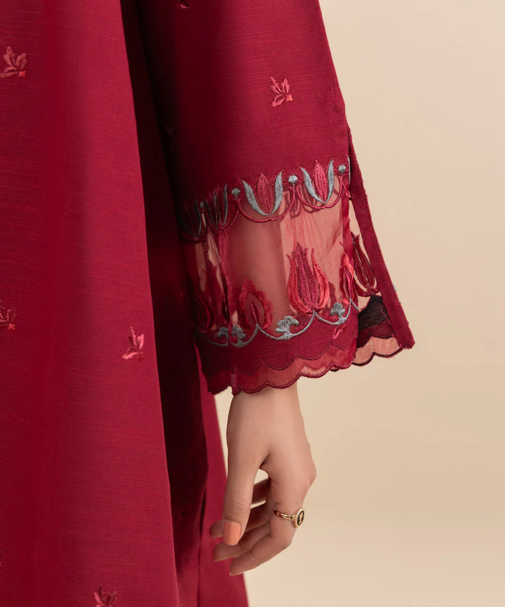 SAPPHIRE | UNSTITCHED 3 PIECE EMBROIDERED LIGHT KHADDAR SUIT