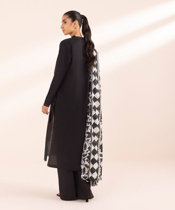 SAPPHIRE | UNSTITCHED 3 PIECE EMBROIDERED CAMBRIC SUIT
