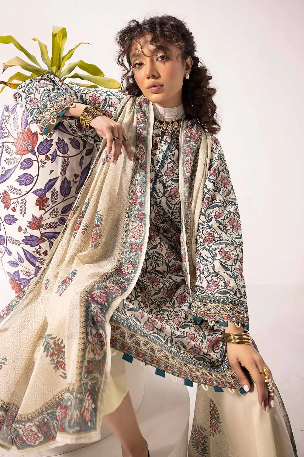 GUL AHMED | 3PC UNSTITCHED PRINTED LAWN SUIT