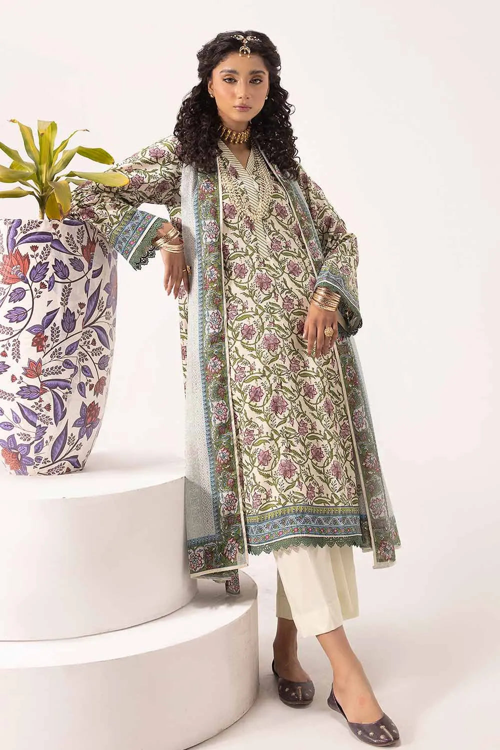 GUL AHMED | 3PC UNSTITCHED PRINTED LAWN SUIT