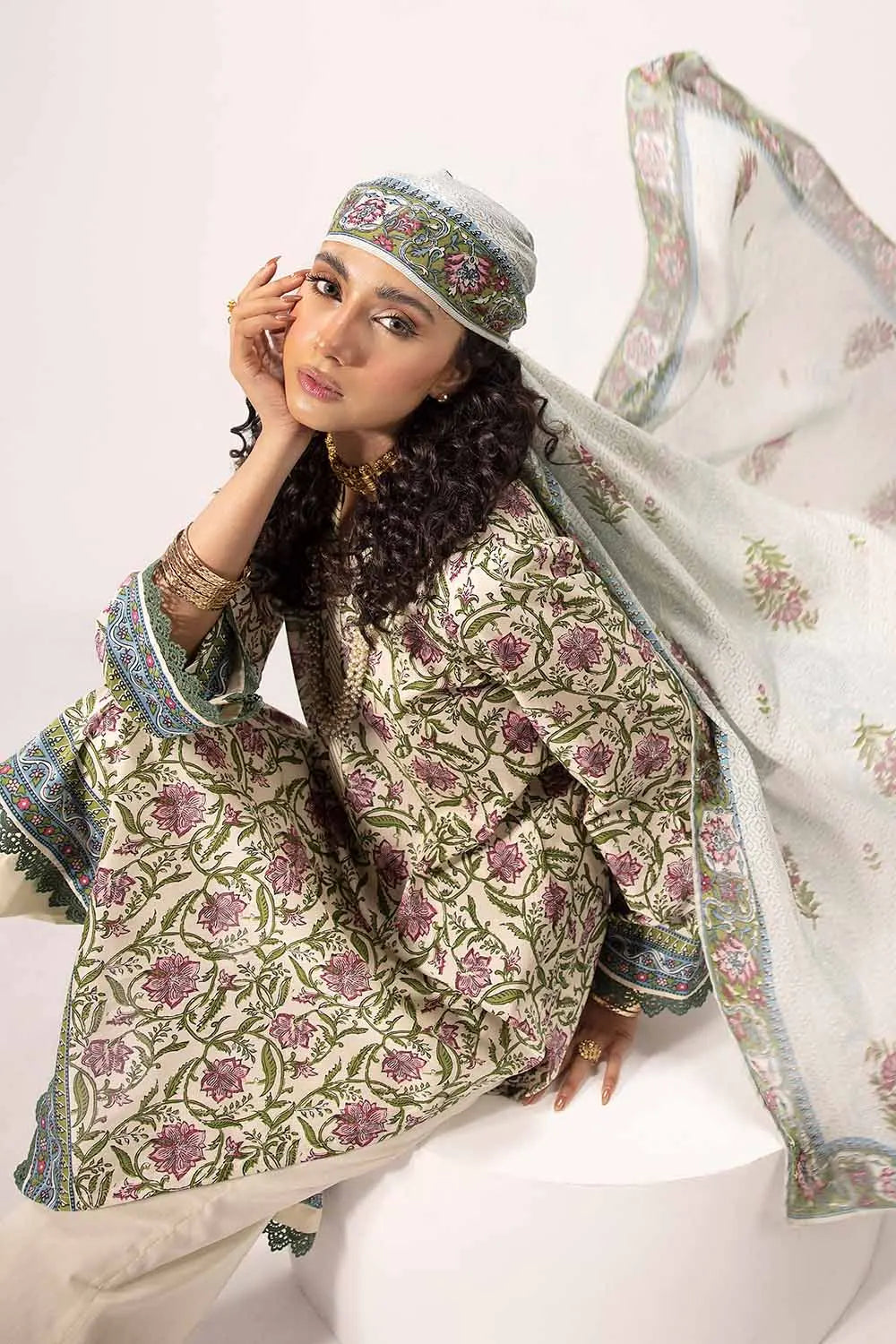GUL AHMED | 3PC UNSTITCHED PRINTED LAWN SUIT