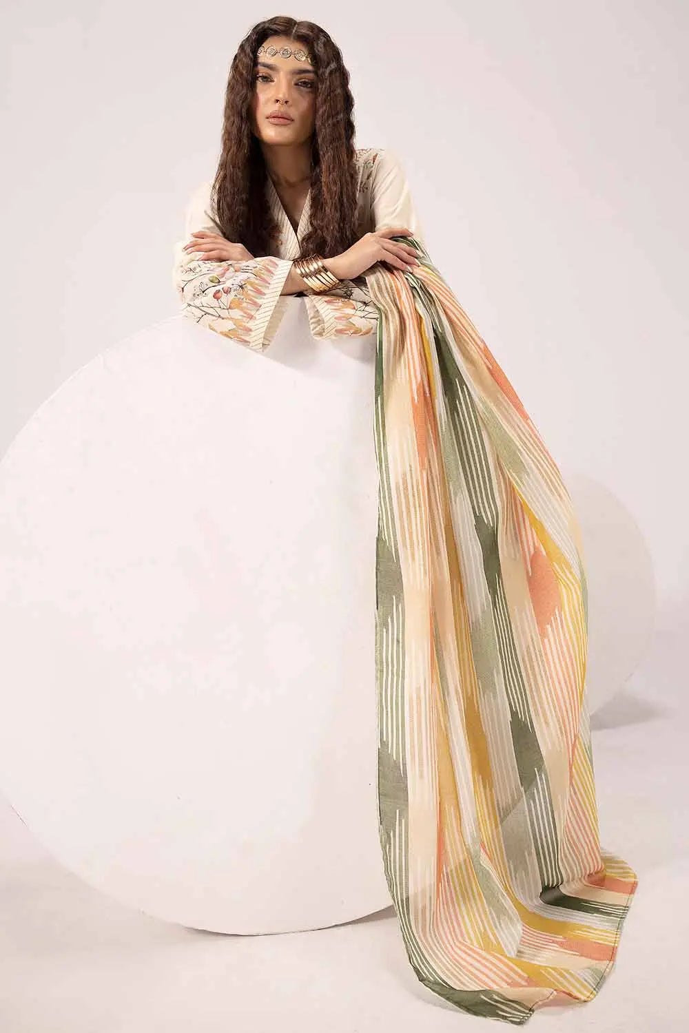 GUL AHMED | 3PC UNSTITCHED PRINTED LAWN SUIT