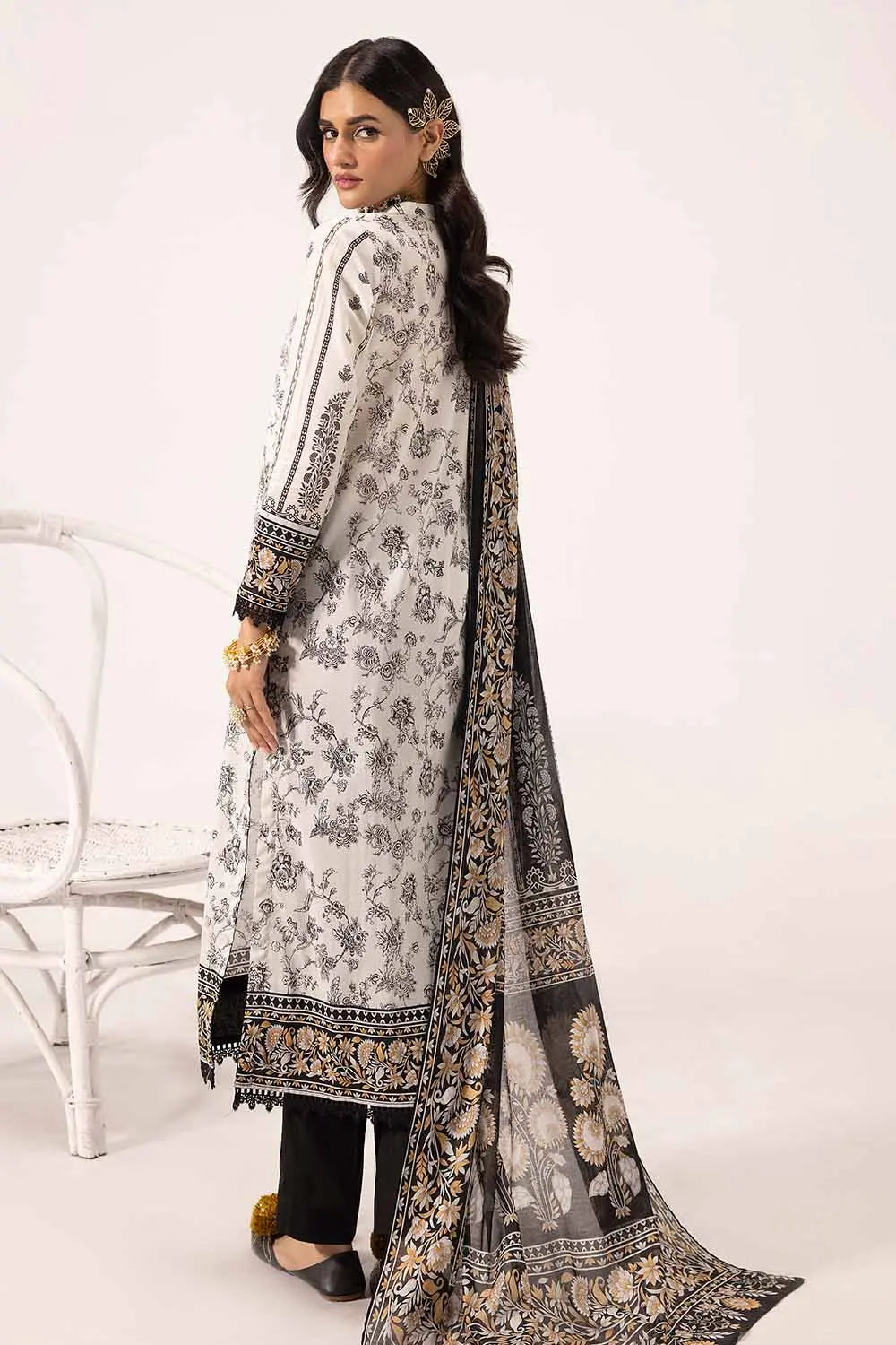 GUL AHMED | 3PC UNSTITCHED PRINTED LAWN SUIT