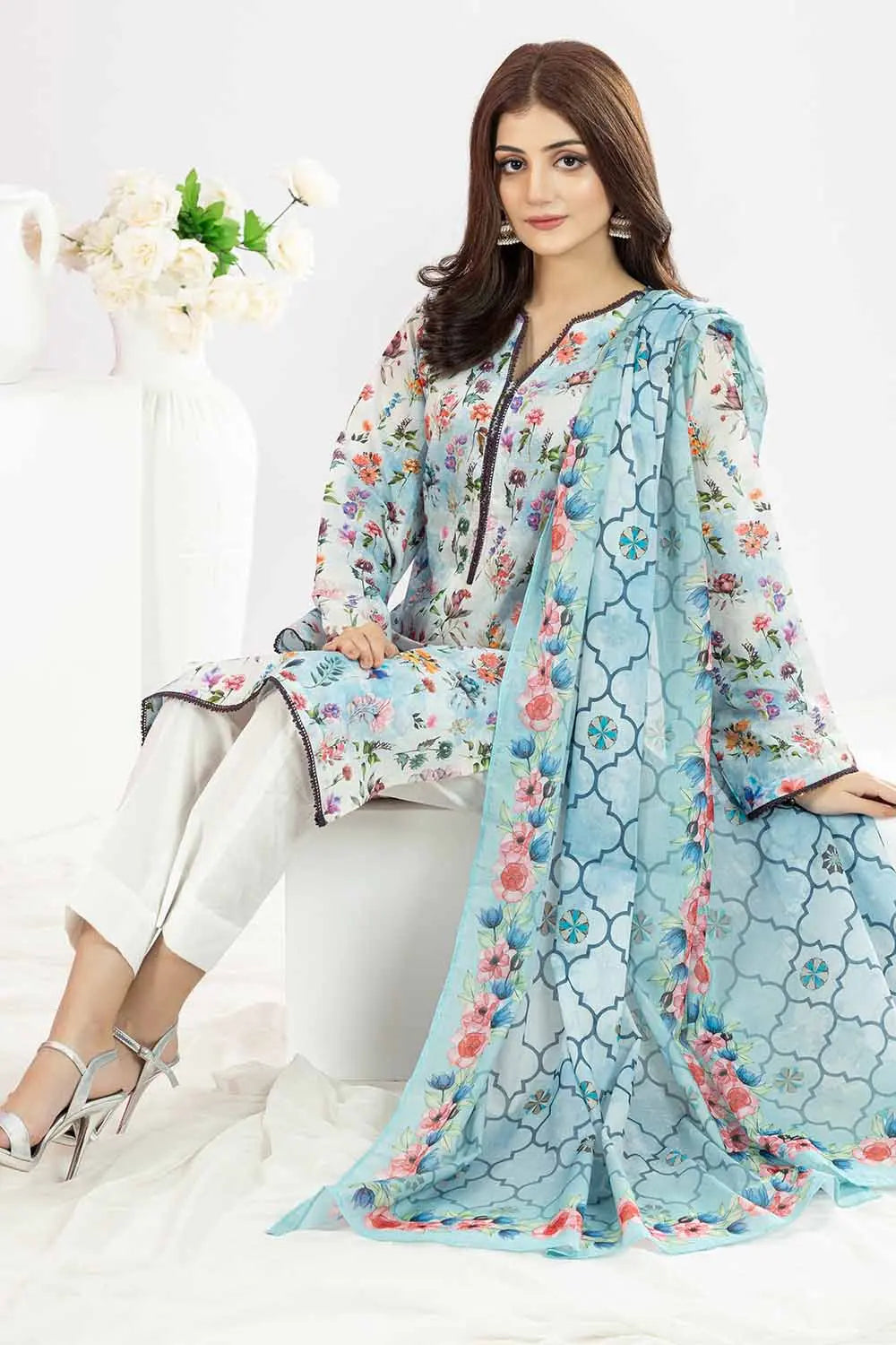 GUL AHMED | 3PC UNSTITCHED PRINTED LAWN SUIT