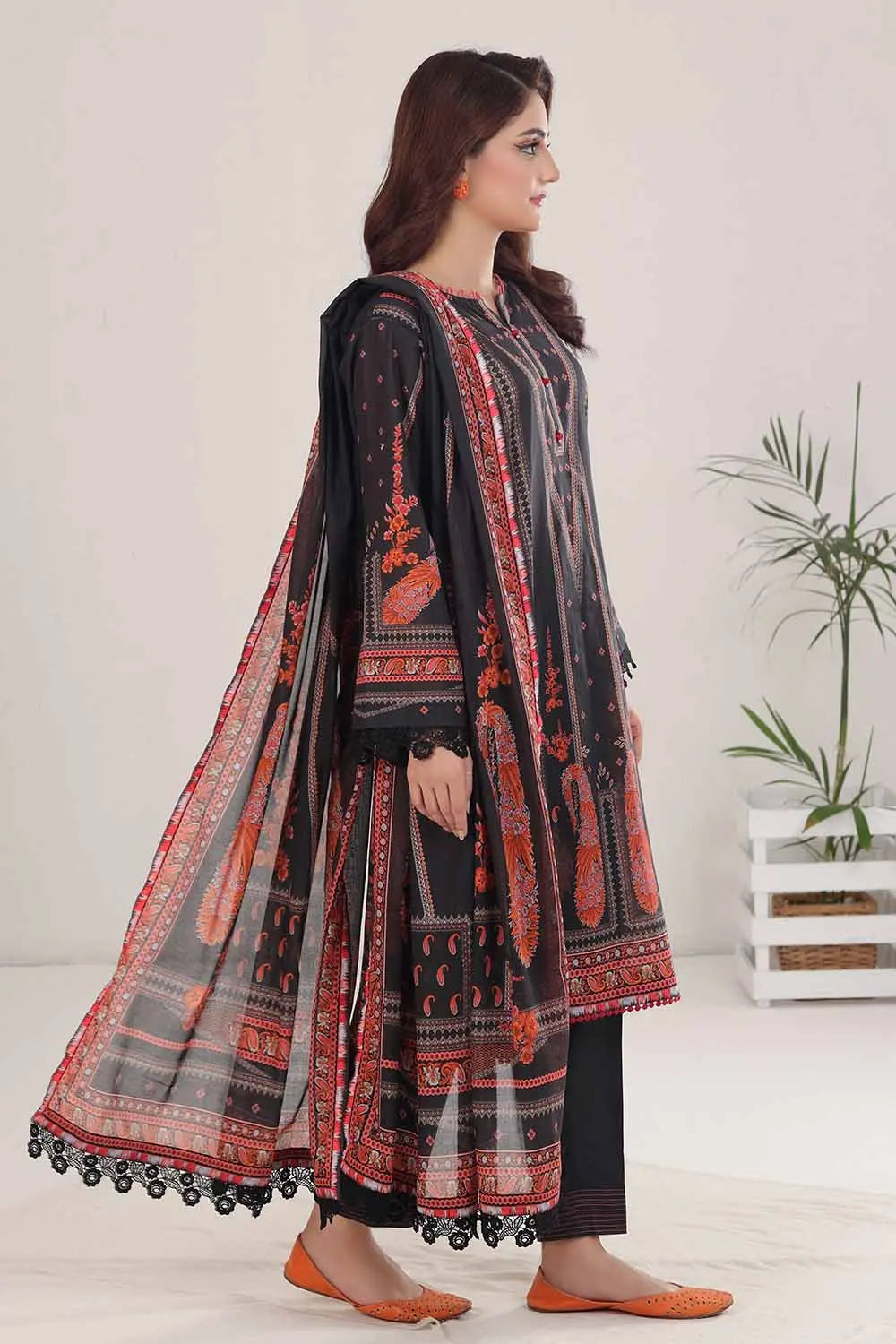 GUL AHMED | 3PC UNSTITCHED PRINTED LAWN SUIT