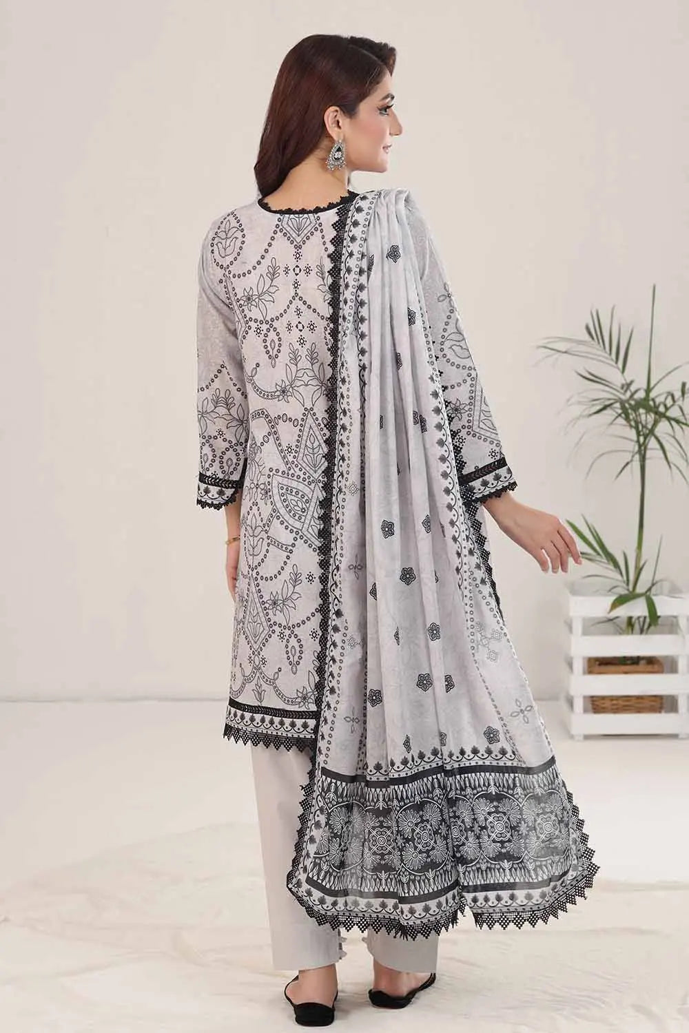 GUL AHMED | 3PC UNSTITCHED PRINTED LAWN SUIT