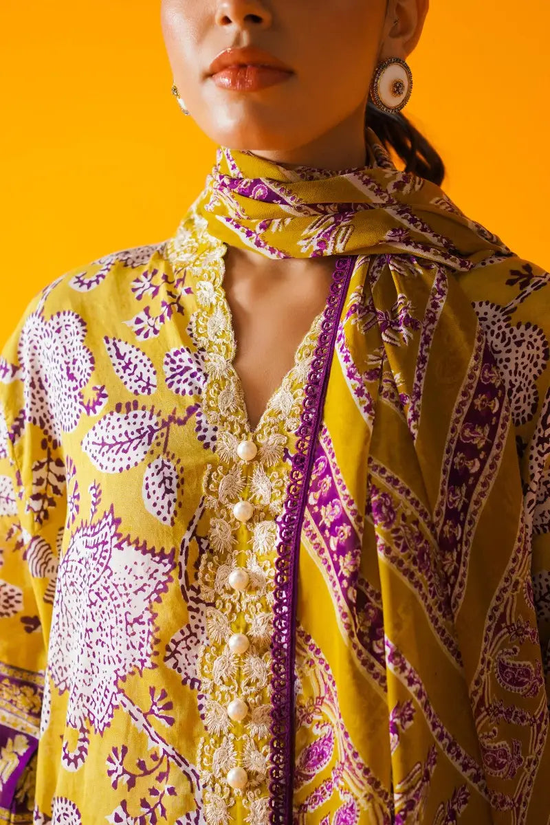 Sana Safinaz | Mahay Unstitched 3Pc Printed Lawn | 8B