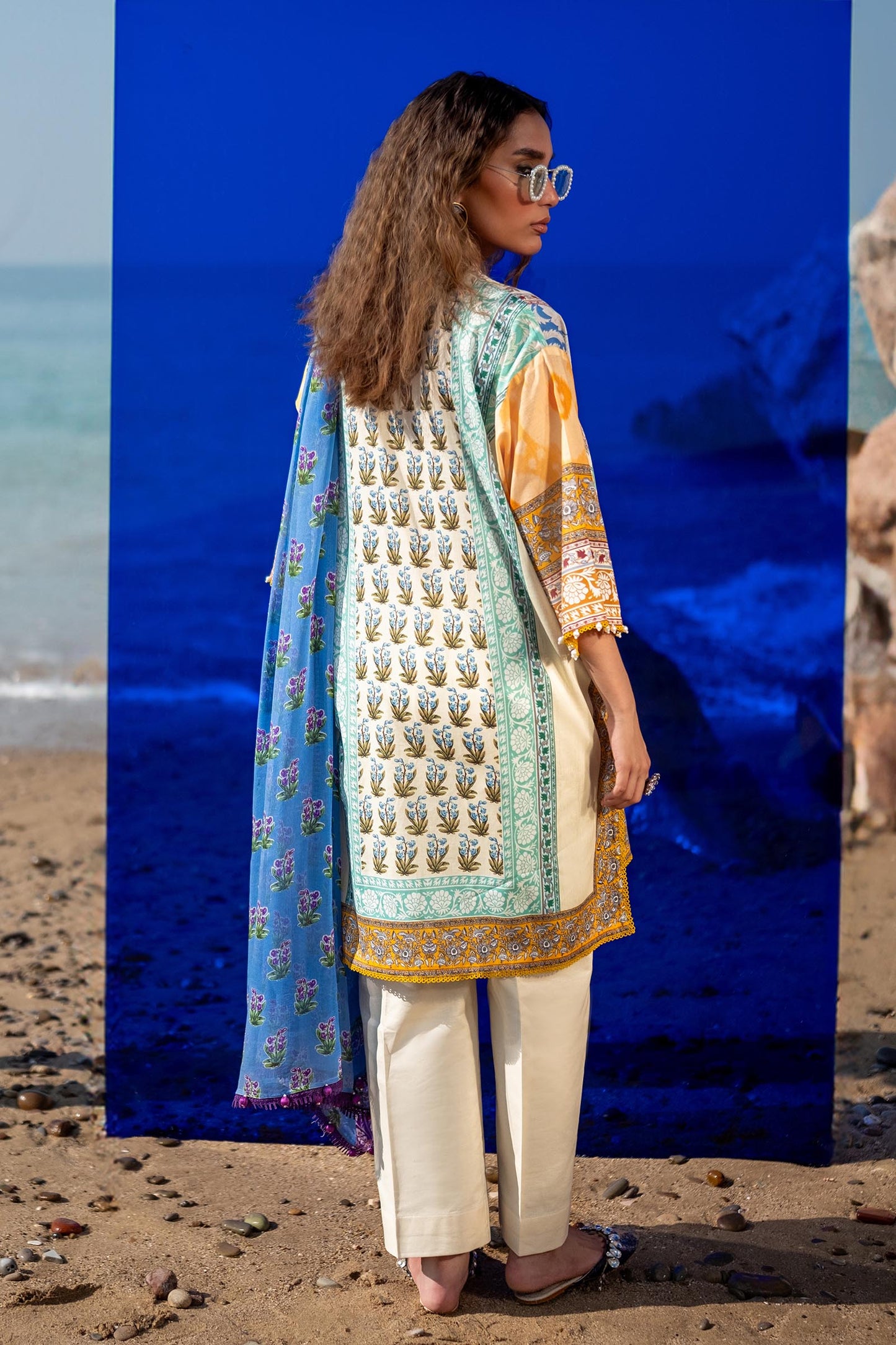 SANA SAFINAZ | UNSTITCHED MAHAY 2 PIECE LAWN SUIT