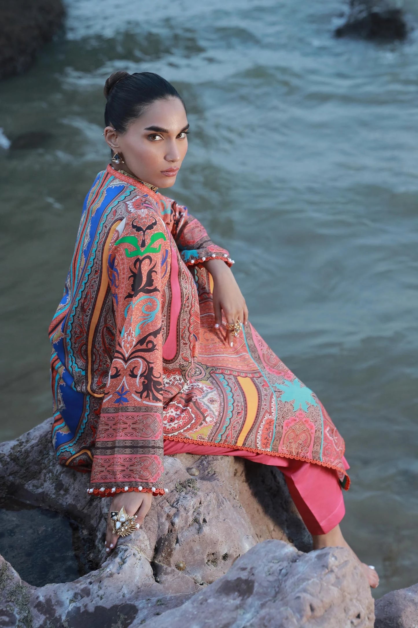 SANA SAFINAZ | UNSTITCHED MAHAY 2 PIECE LAWN SUIT