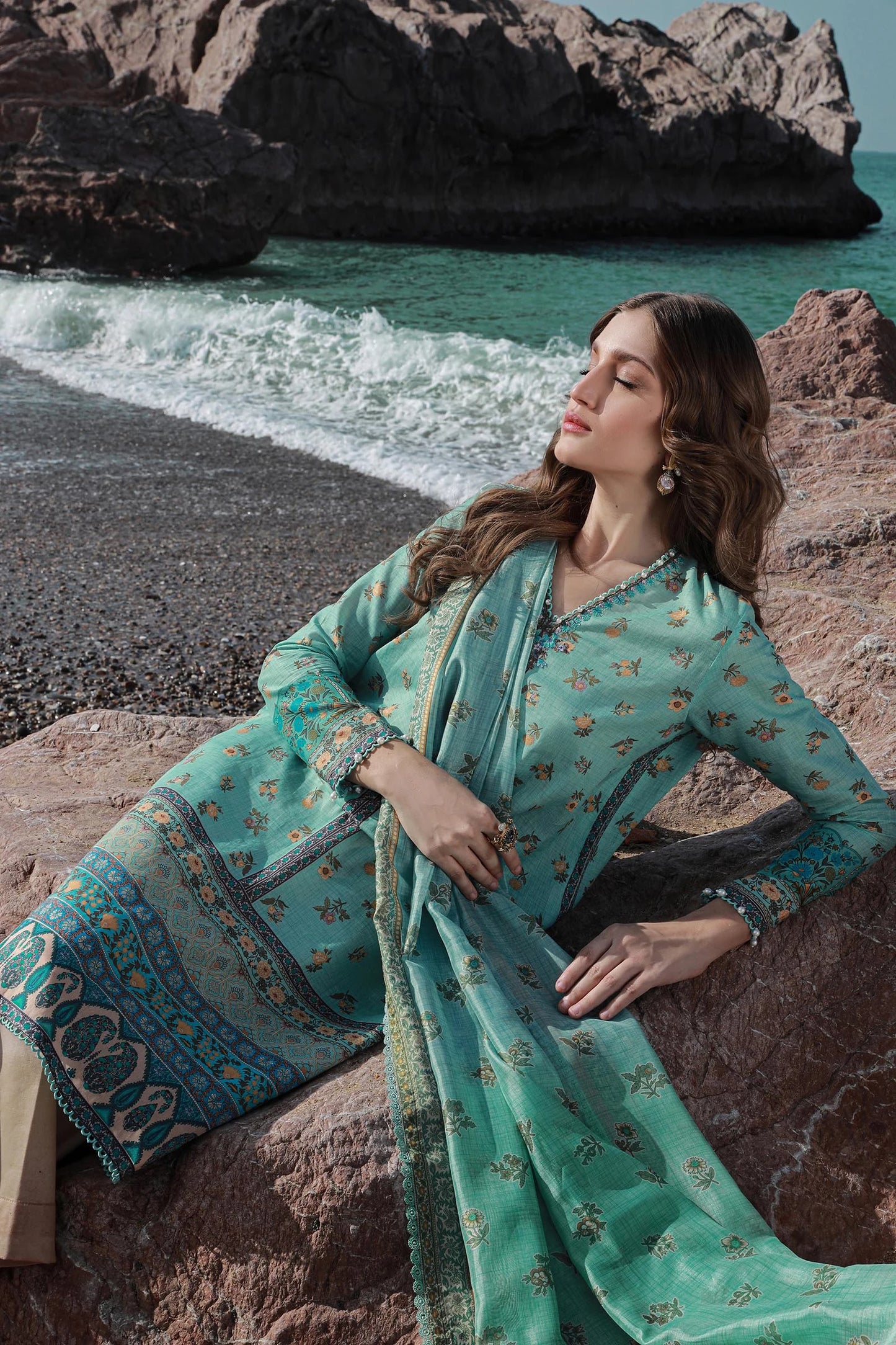 SANA SAFINAZ | MAHAY | UNSTITCHED 2 PIECE LAWN SUIT