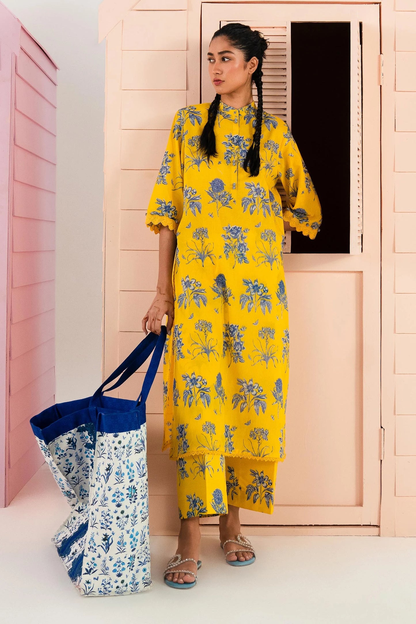 SANA SAFINAZ | UNSTITCHED MAHAY 2 PIECE LAWN SUIT