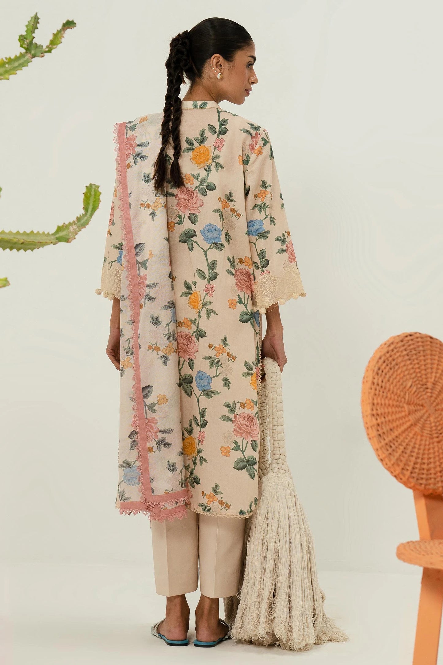 SANA SAFINAZ | UNSTITCHED MAHAY 3 PIECE LAWN SUIT