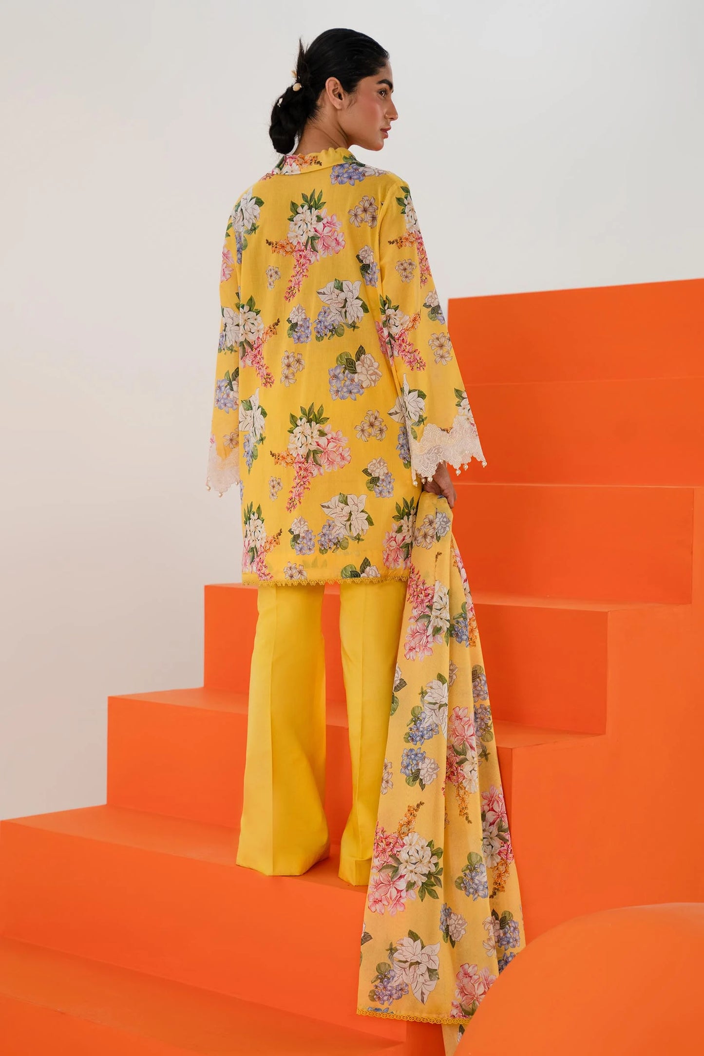 SANA SAFINAZ | UNSTITCHED MAHAY 3 PIECE LAWN SUIT
