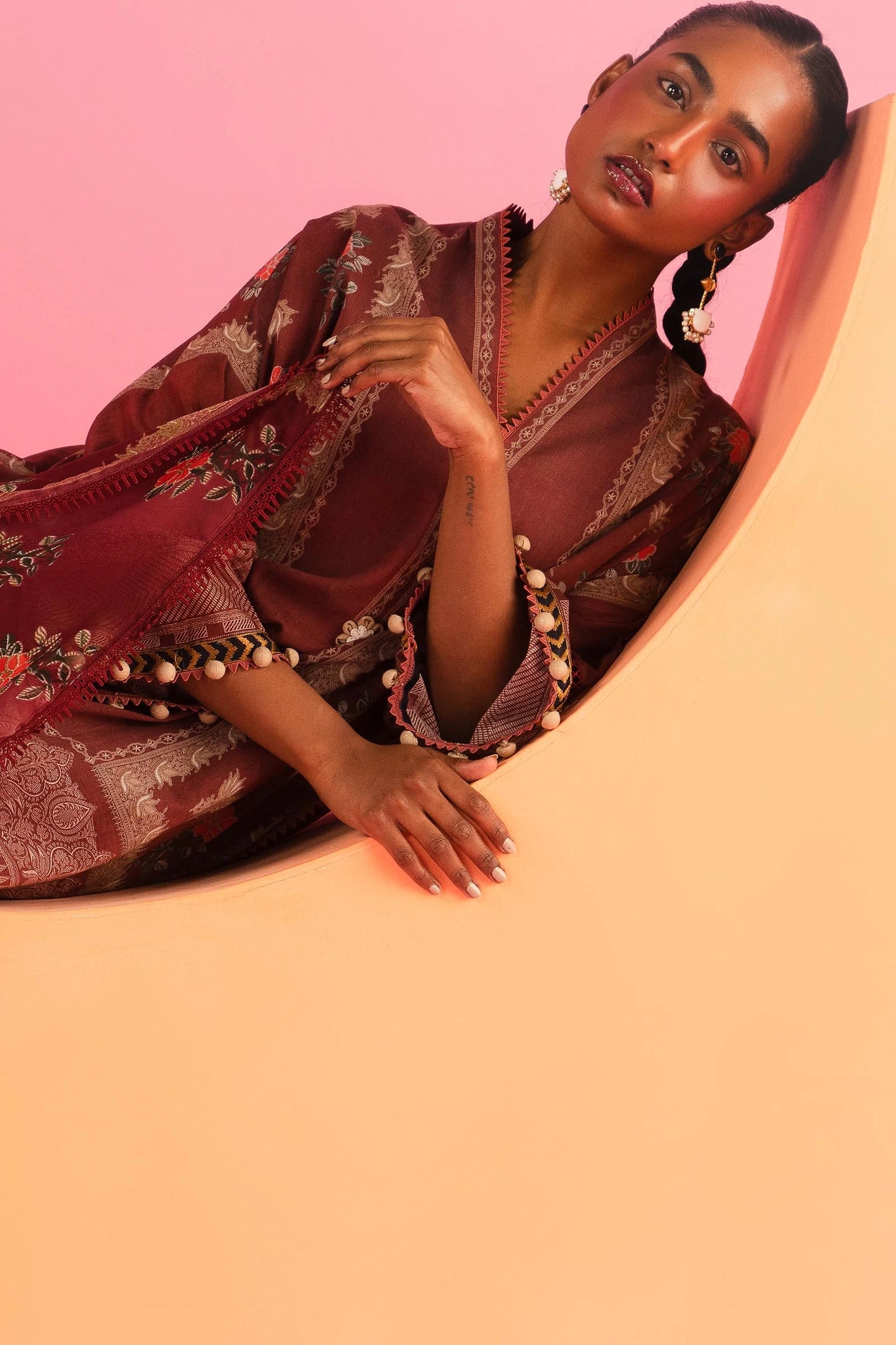 SANA SAFINAZ | UNSTITCHED MAHAY 3 PIECE LAWN SUIT
