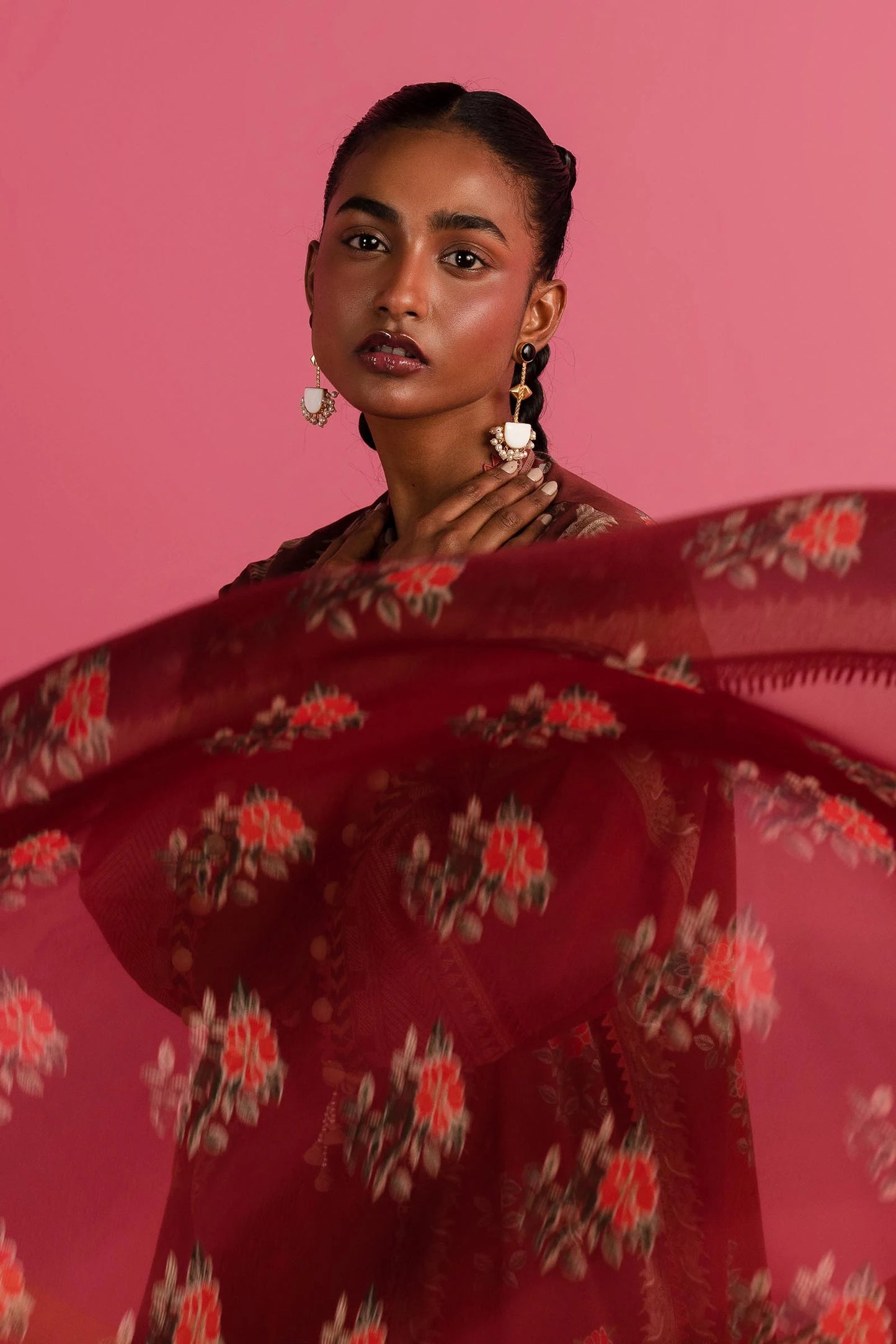 SANA SAFINAZ | UNSTITCHED MAHAY 3 PIECE LAWN SUIT