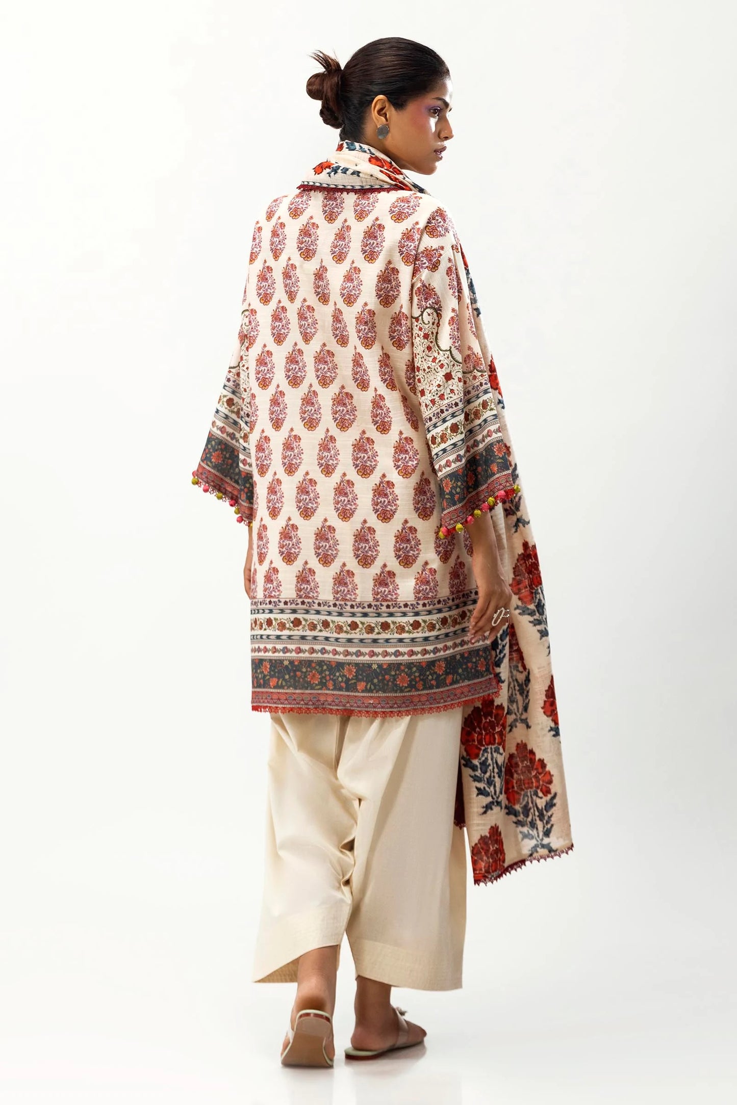 SANA SAFINAZ | UNSTITCHED MAHAY WINTER – 2 PIECE SUIT