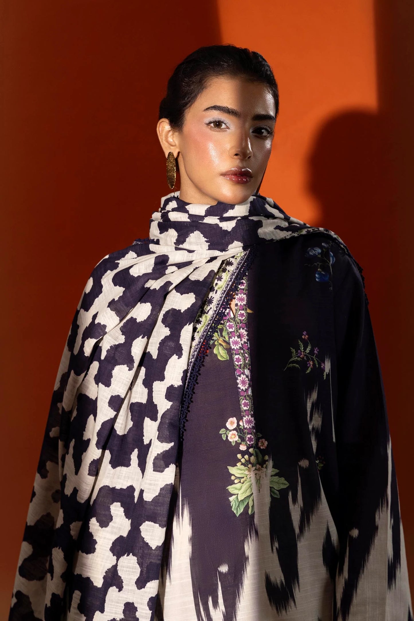 SANA SAFINAZ | UNSTITCHED MAHAY WINTER – 2 PIECE SUIT