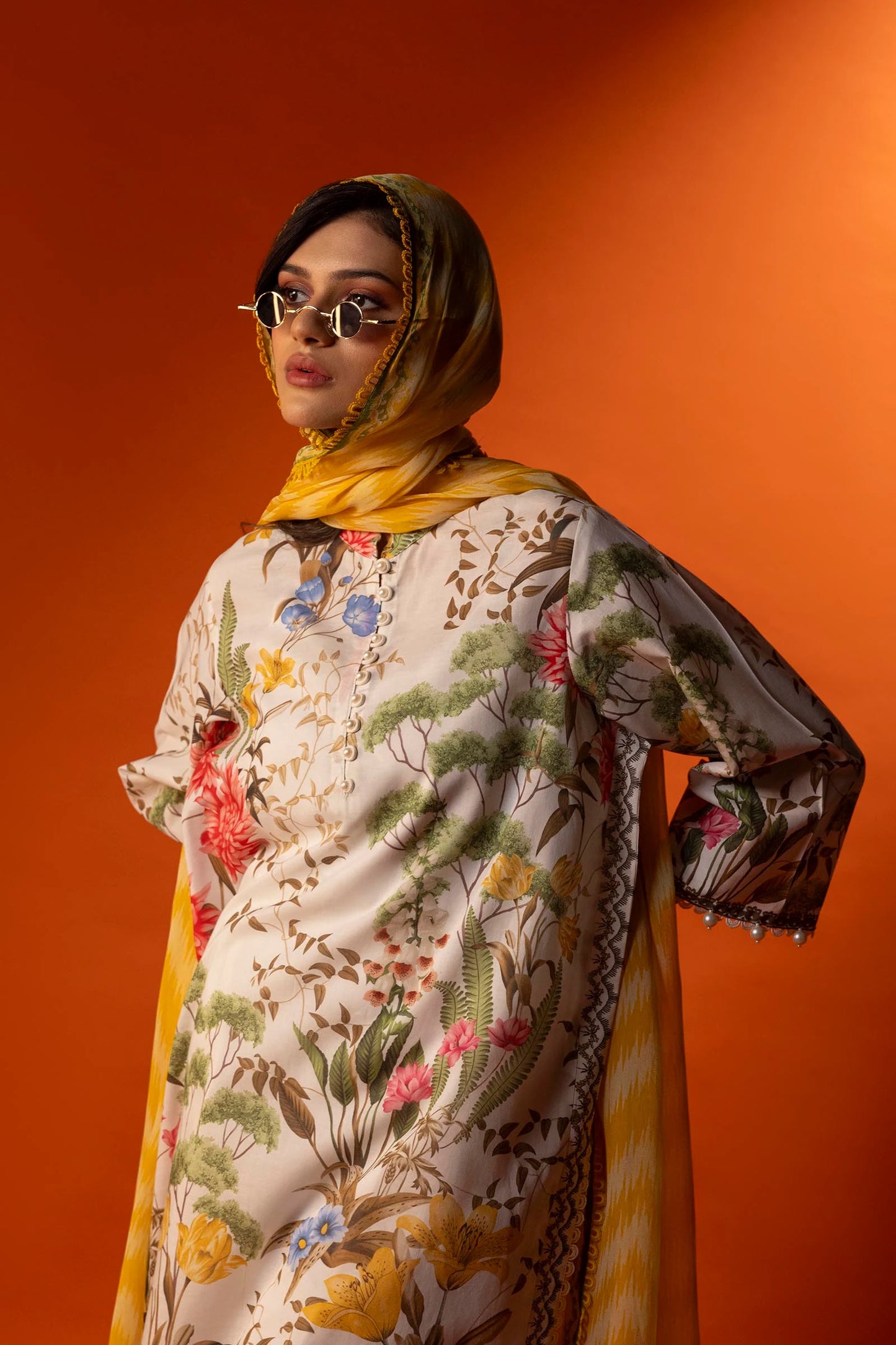 SANA SAFINAZ | UNSTITCHED MAHAY SUMMER – 3 PIECE LAWN SUIT
