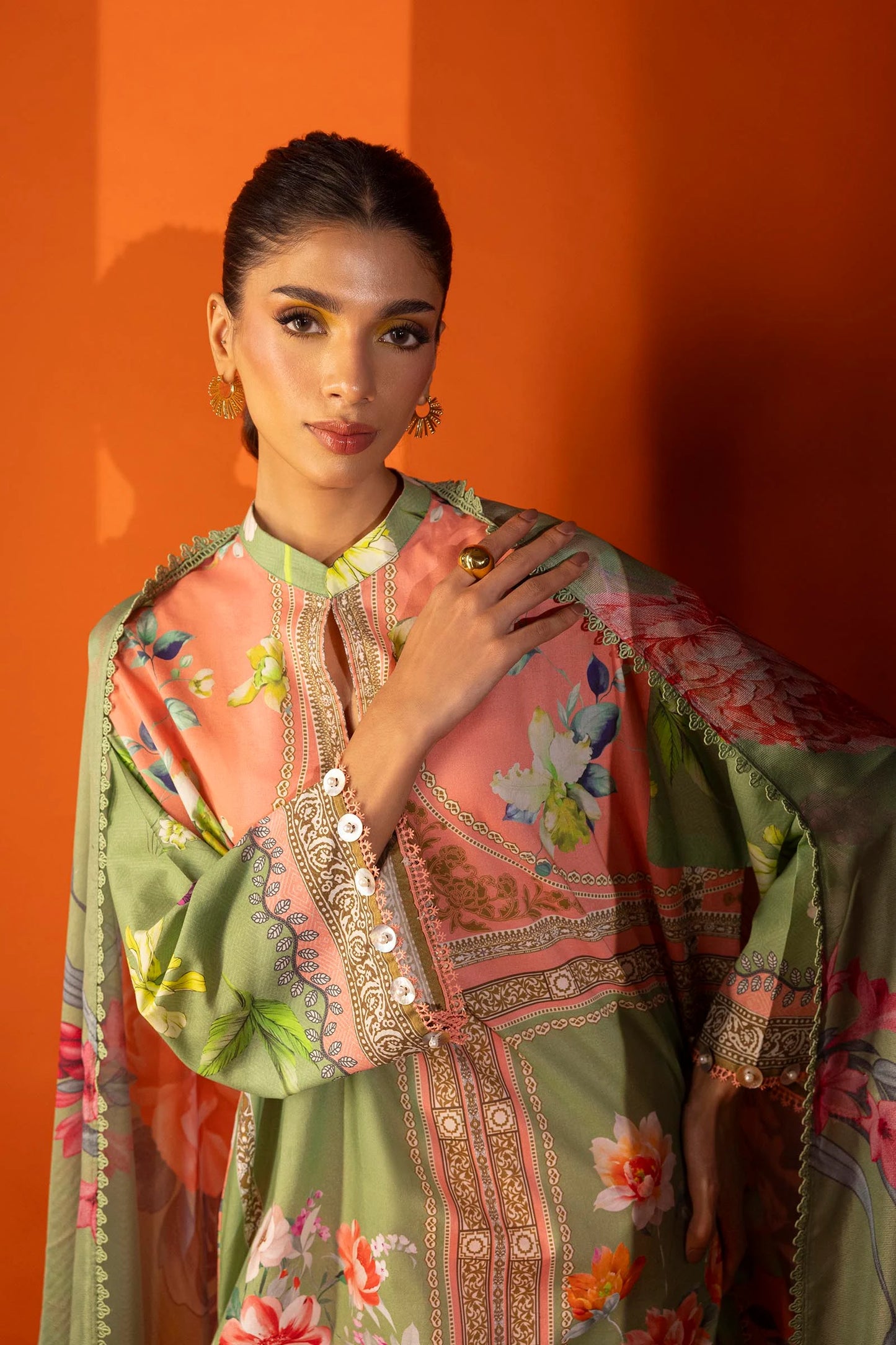 SANA SAFINAZ | UNSTITCHED MAHAY SUMMER – 3 PIECE LAWN SUIT