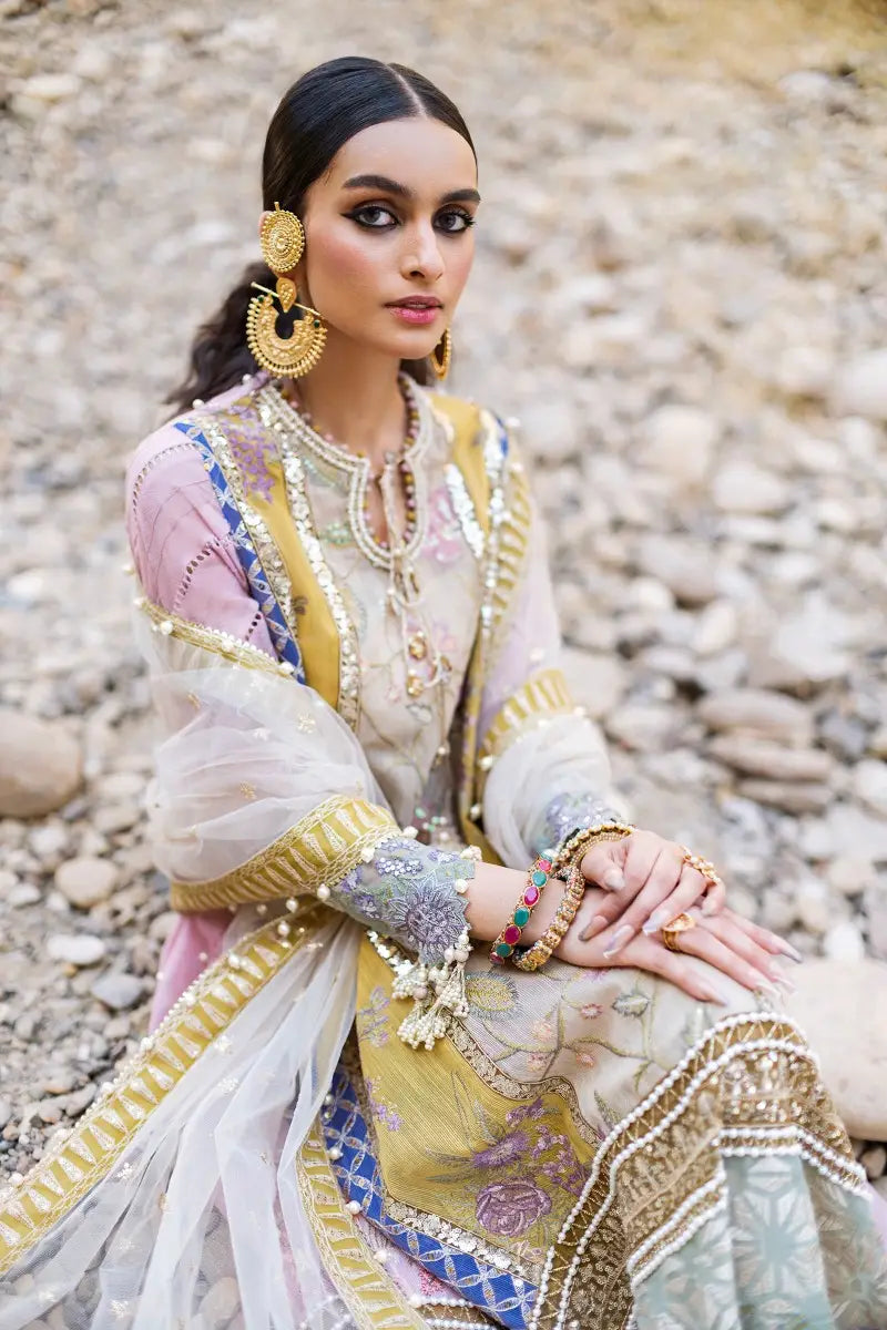 Sana Safinaz | Unstitched 3Pc Embroidered Luxury Lawn | 4B