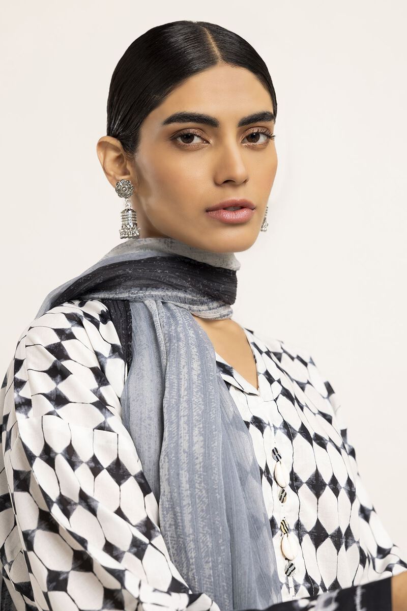 KHAADI | UNSTITCHED 2 PIECE DIGITAL PRINTED LAWN SUIT