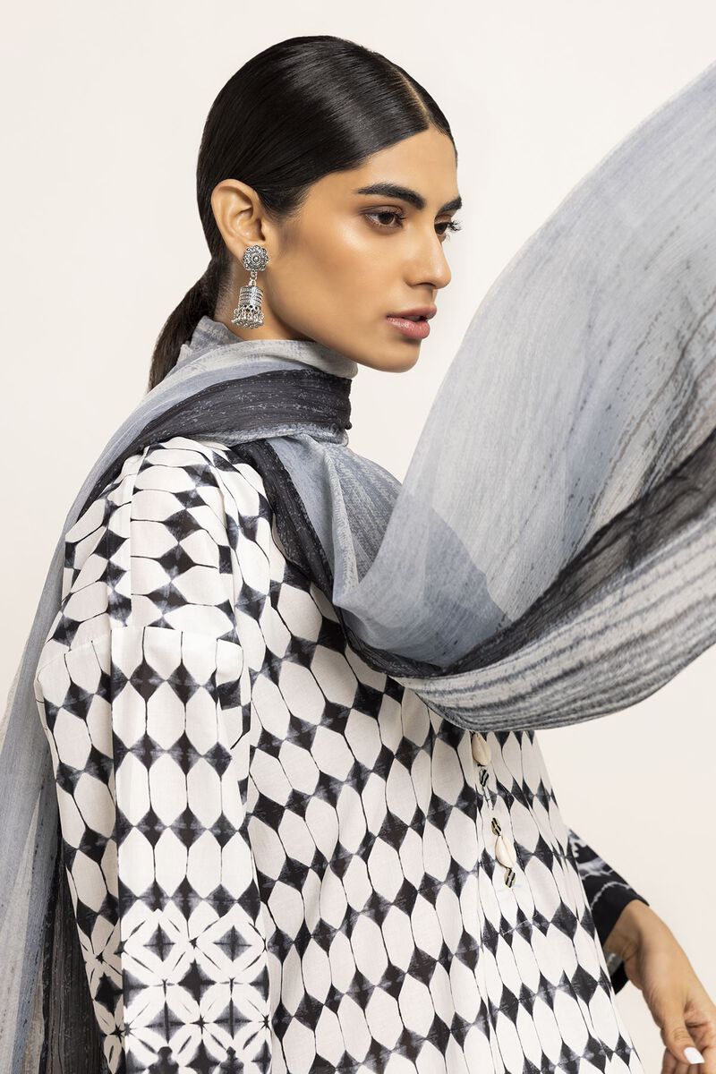 KHAADI | UNSTITCHED 2 PIECE DIGITAL PRINTED LAWN SUIT