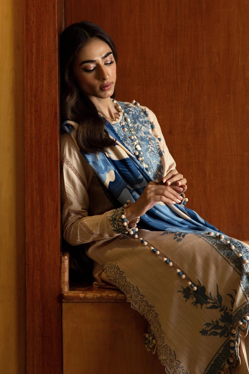 SANA SAFINAZ | UNSTITCHED 3 PIECE MUZLIN WINTER SUIT