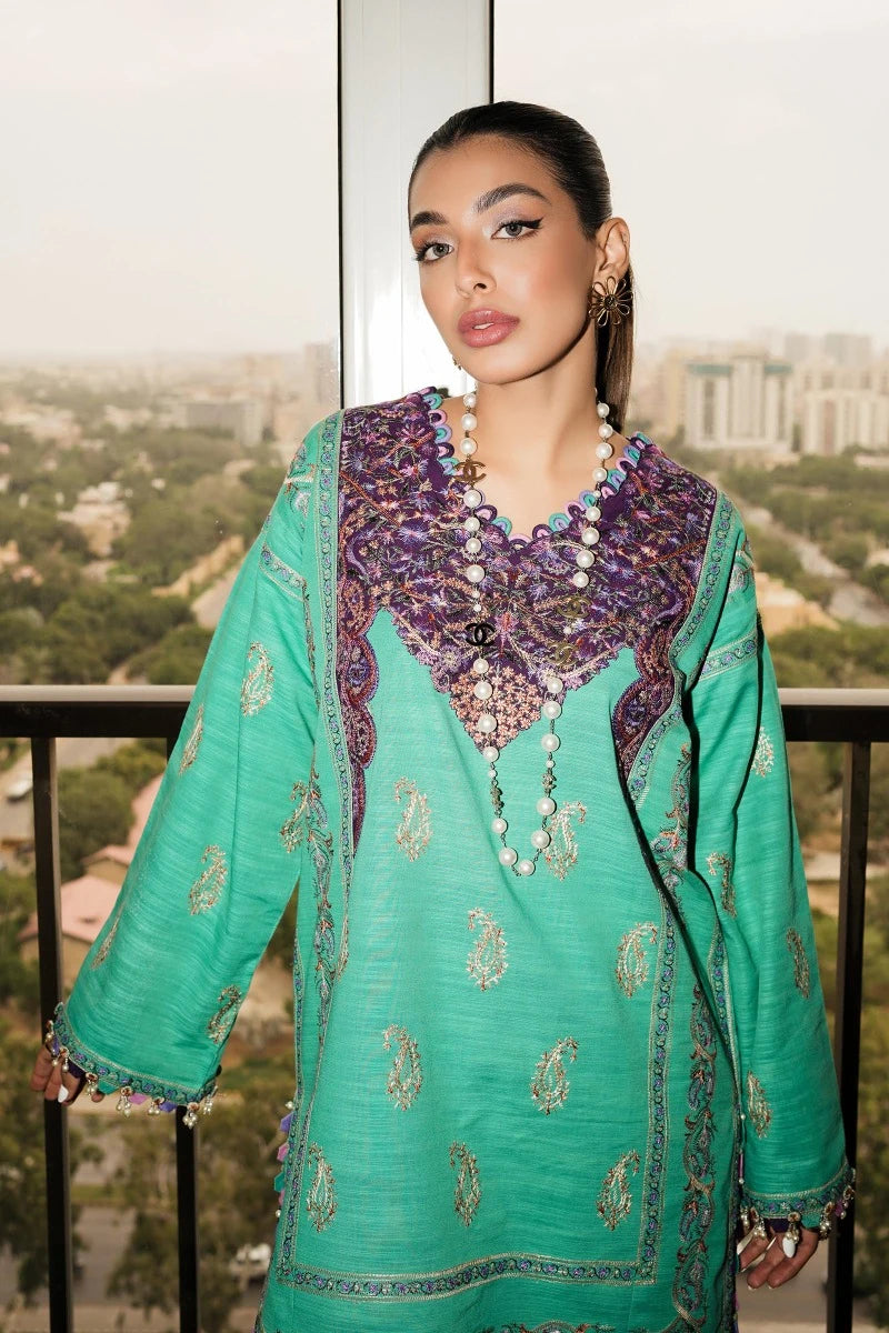 SANA SAFINAZ | UNSTITCHED 3 PIECE MUZLIN WINTER SUIT