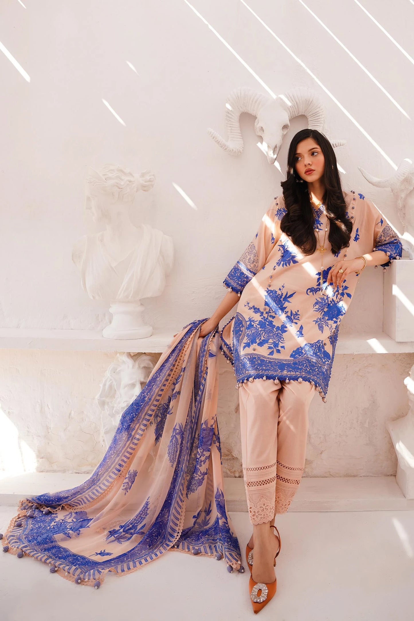 SANA SAFINAZ | MUZLIN | UNSTITCHED 3 PIECE LAWN SUIT