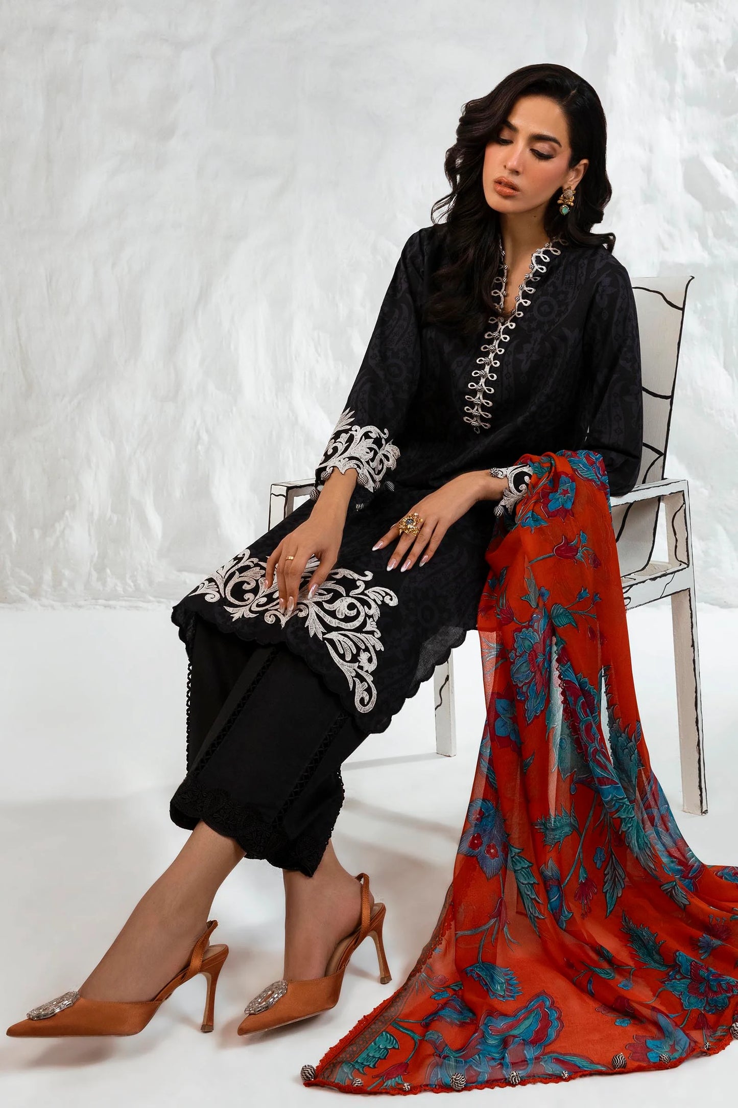 SANA SAFINAZ | MUZLIN SUMMER | UNSTITCHED 3 PIECE LAWN SUIT