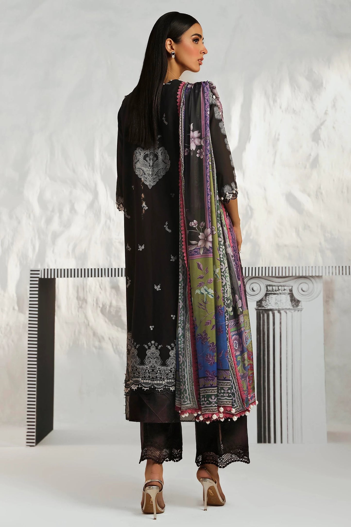 SANA SAFINAZ | MUZLIN SUMMER | UNSTITCHED 3 PIECE LAWN SUIT