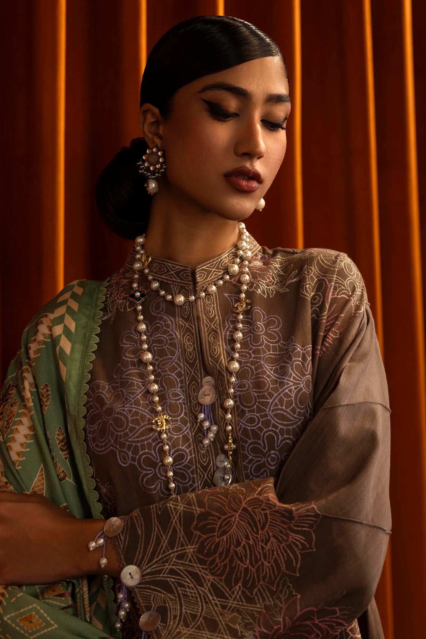 SANA SAFINAZ | UNSTITCHED MUZLIN WINTER - 3 PIECE SUIT