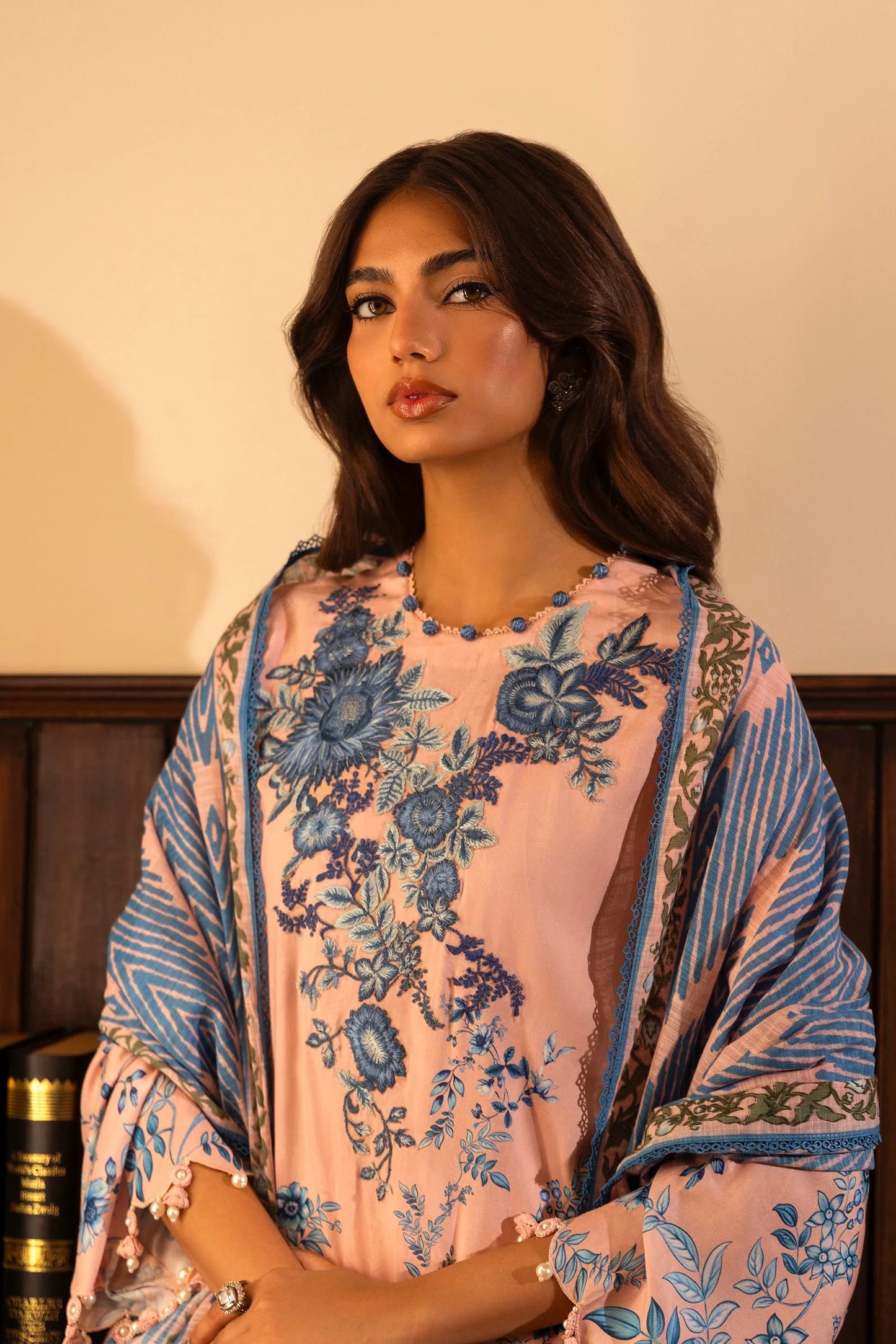 SANA SAFINAZ | UNSTITCHED MUZLIN WINTER - 3 PIECE SUIT | 18B