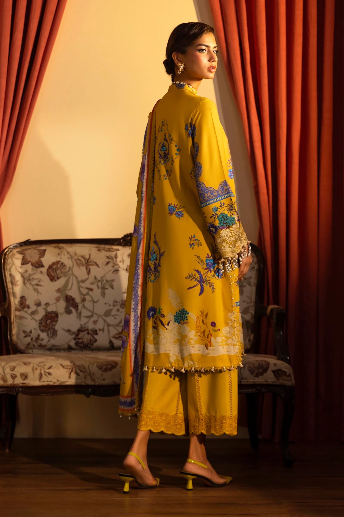 SANA SAFINAZ | UNSTITCHED MUZLIN WINTER - 3 PIECE SUIT | 25B