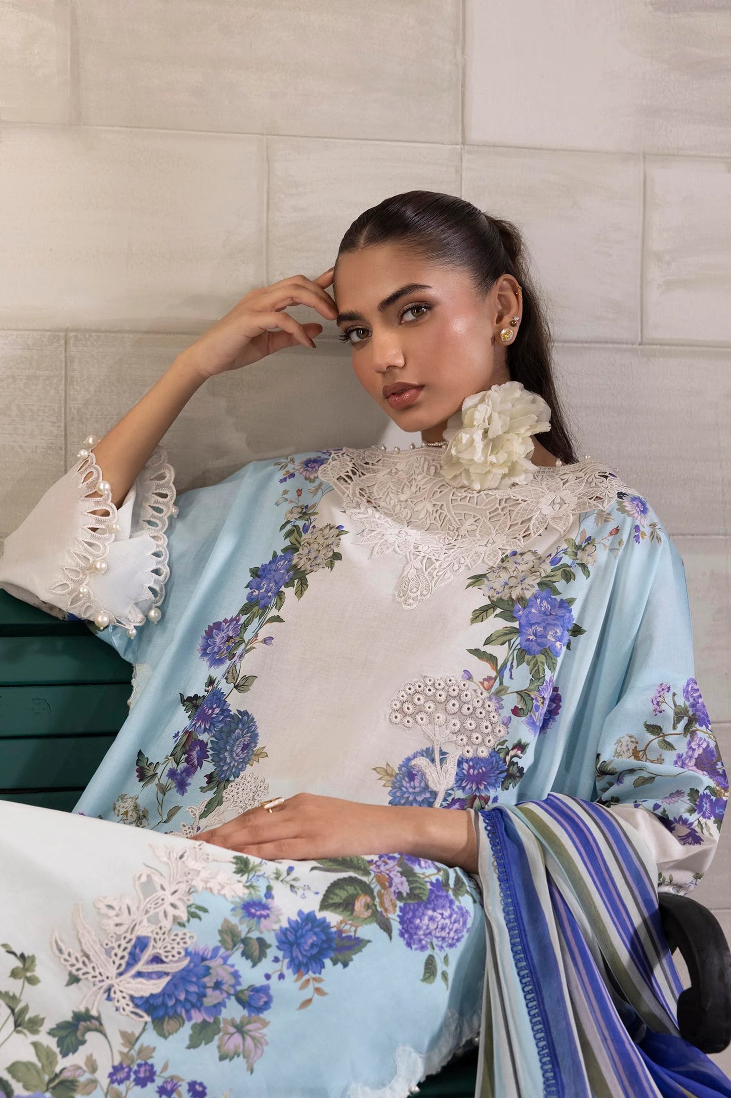 SANA SAFINAZ | UNSTITCHED MUZLIN SUMMER – 3 PIECE LAWN SUIT