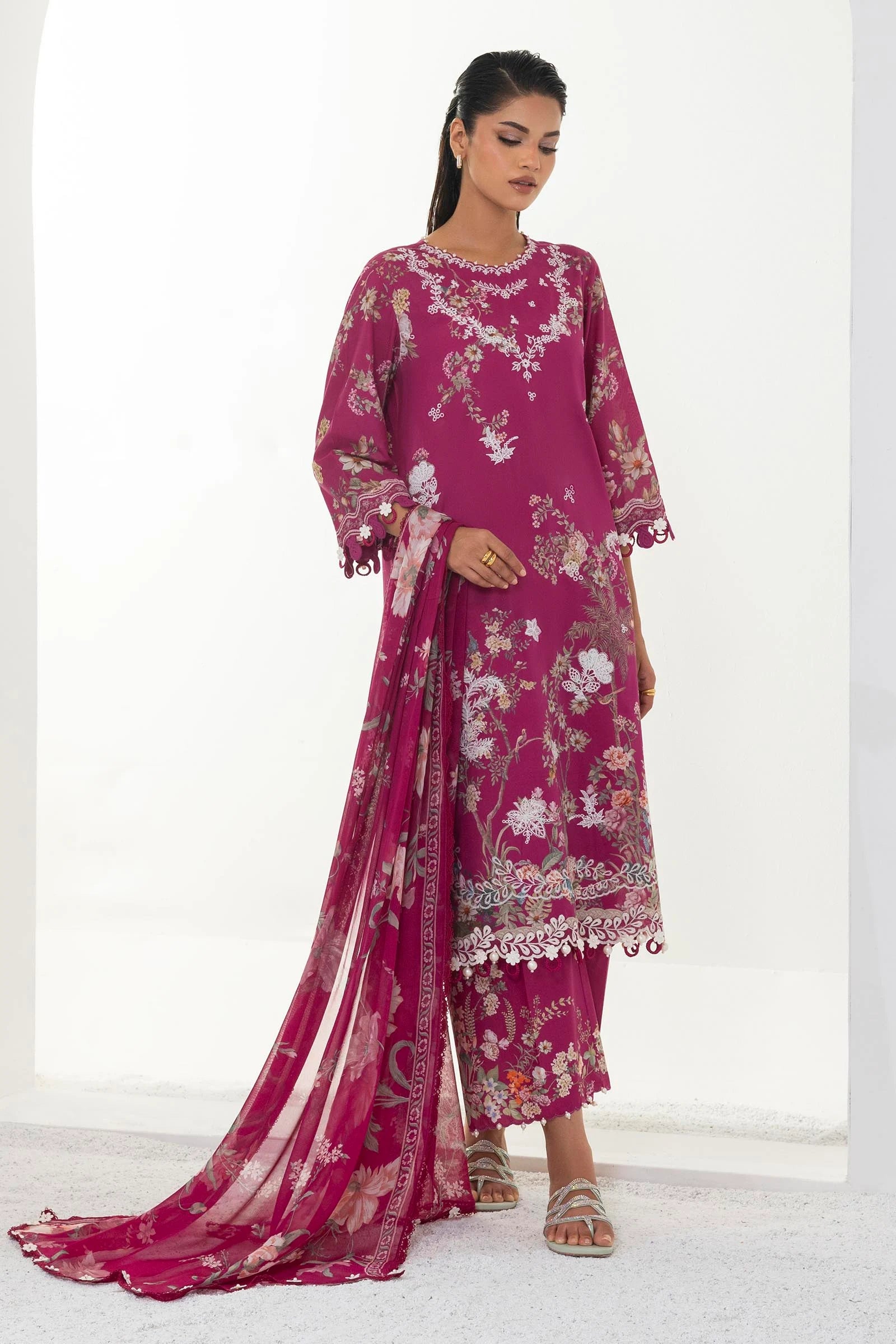 Sana Safina 3 Piece Muzlin Lawn Suit