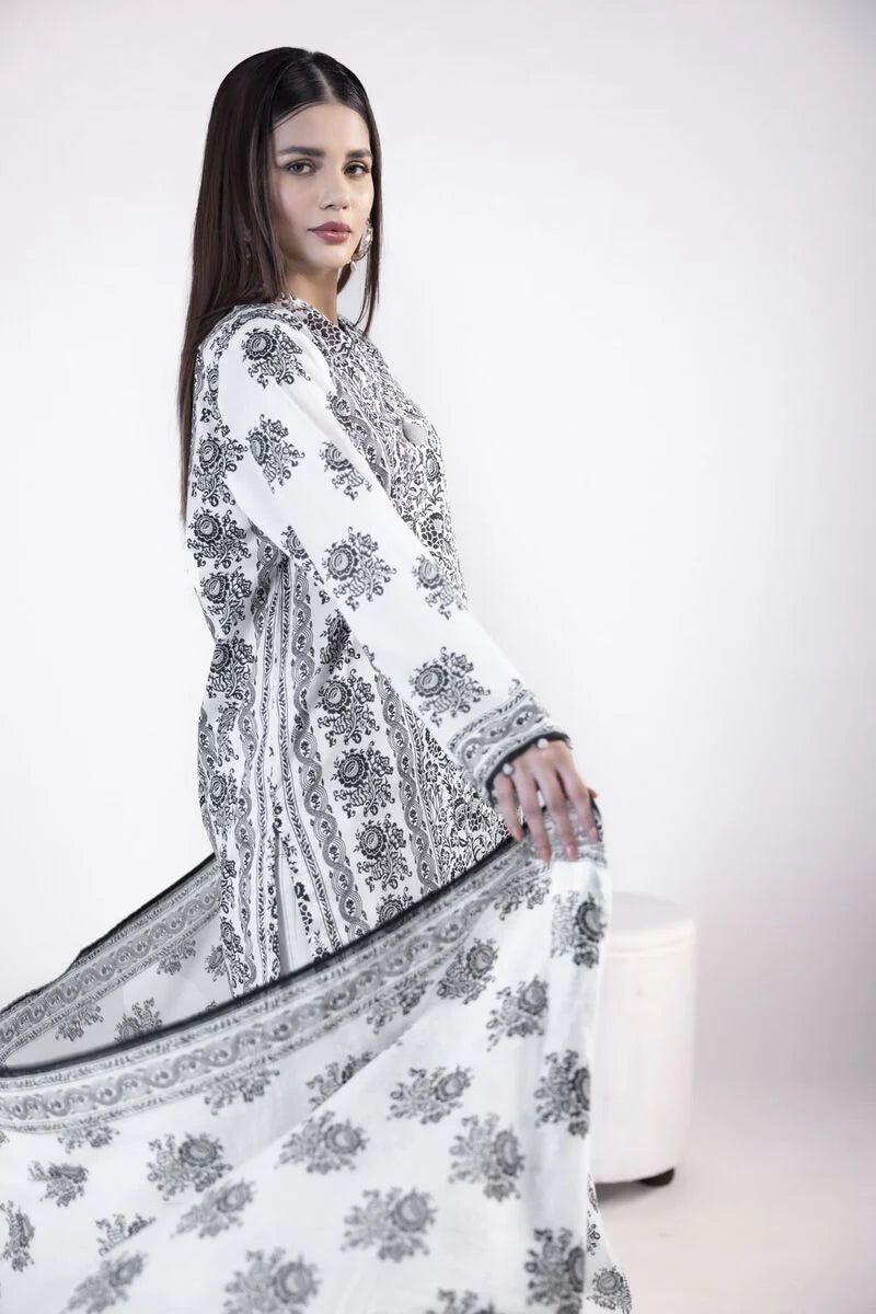 KHAADI | UNSTITCHED 3 PIECE EMBROIDERED LAWN SUIT