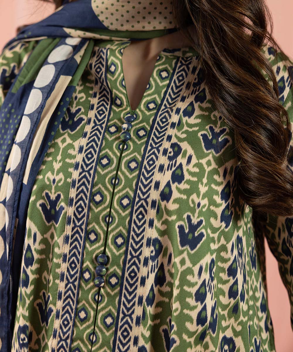 Sapphire | Unstitched 2Pc Printed Lawn - Shirt & Dupatta | 2D-DY23V2-2