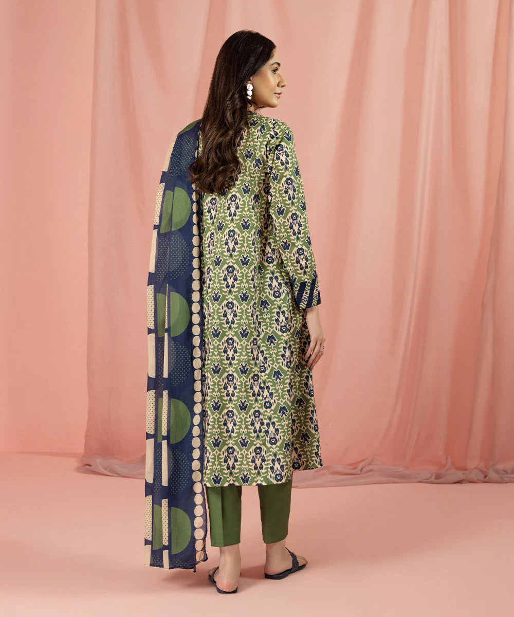 Sapphire | Unstitched 2Pc Printed Lawn - Shirt & Dupatta | 2D-DY23V2-2