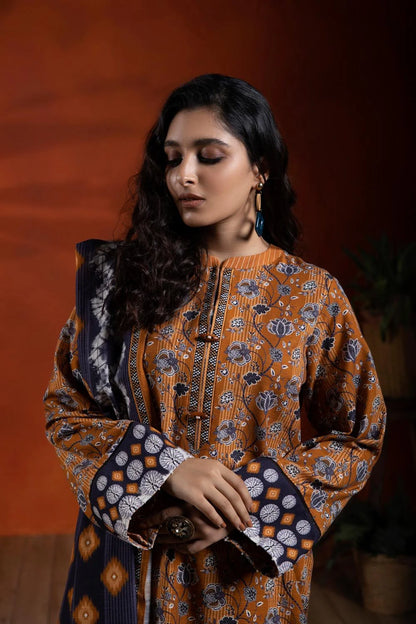 SAPPHIRE | UNSTITCHED 3 PIECE PRINTED KHADDAR SUIT