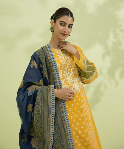 Sapphire | Unstitched 3 Piece - Embroidered Jacquard Suit