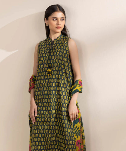 SAPPHIRE | UNSTITCHED 2 PIECE PRINTED LAWN SUIT