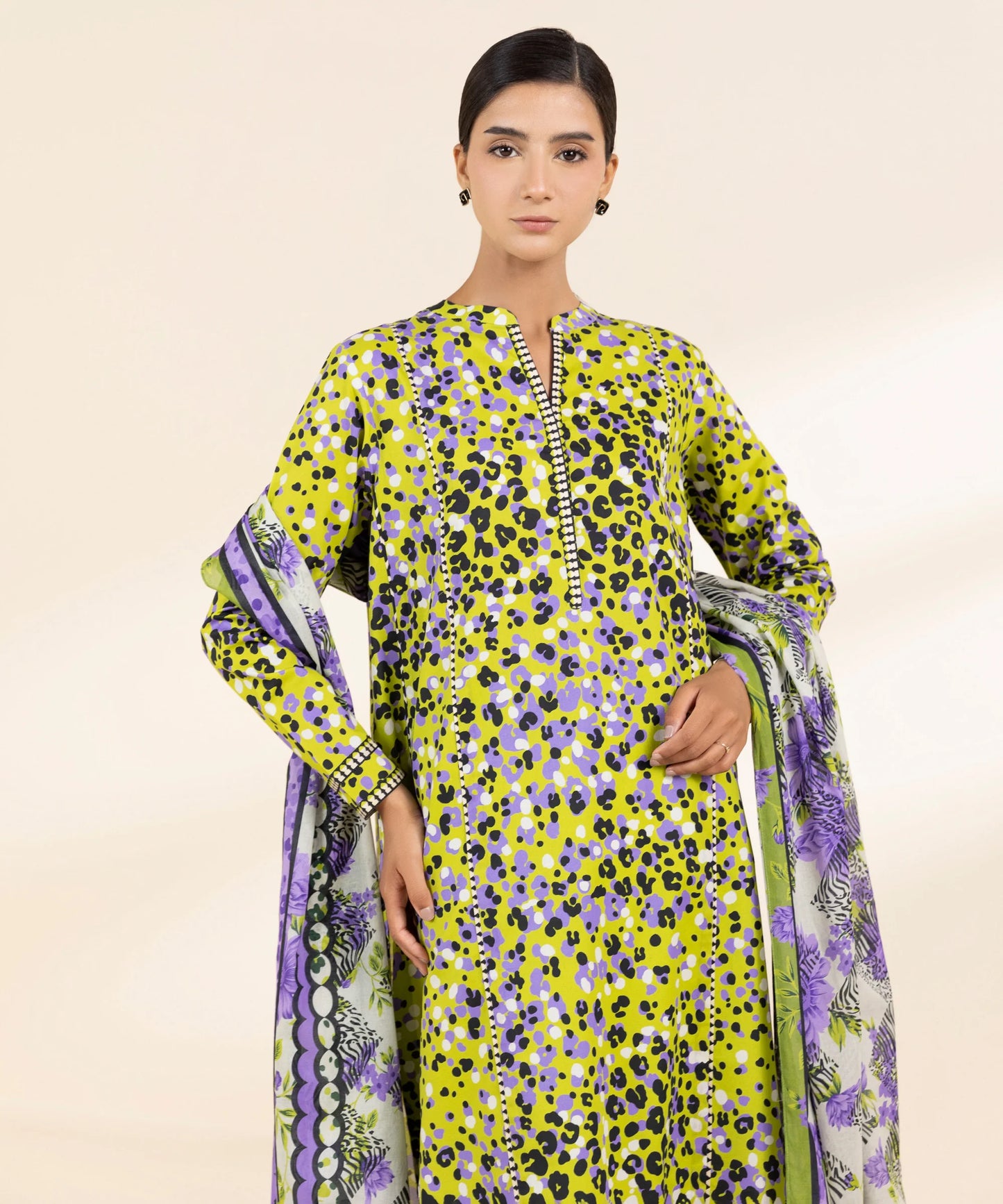 SAPPHIRE | UNSTITCHED 2 PIECE PRINTED LAWN SUIT