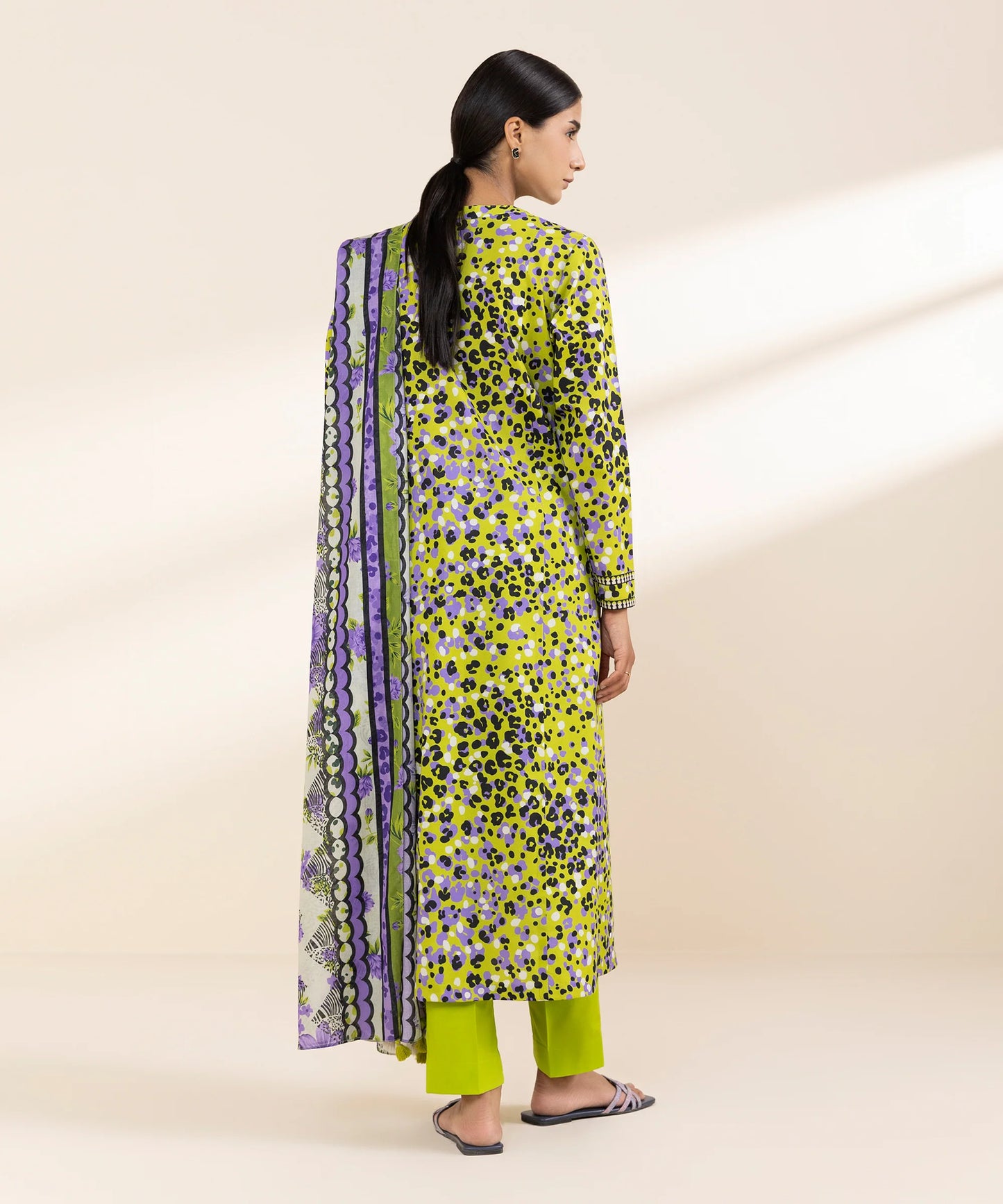 SAPPHIRE | UNSTITCHED 2 PIECE PRINTED LAWN SUIT