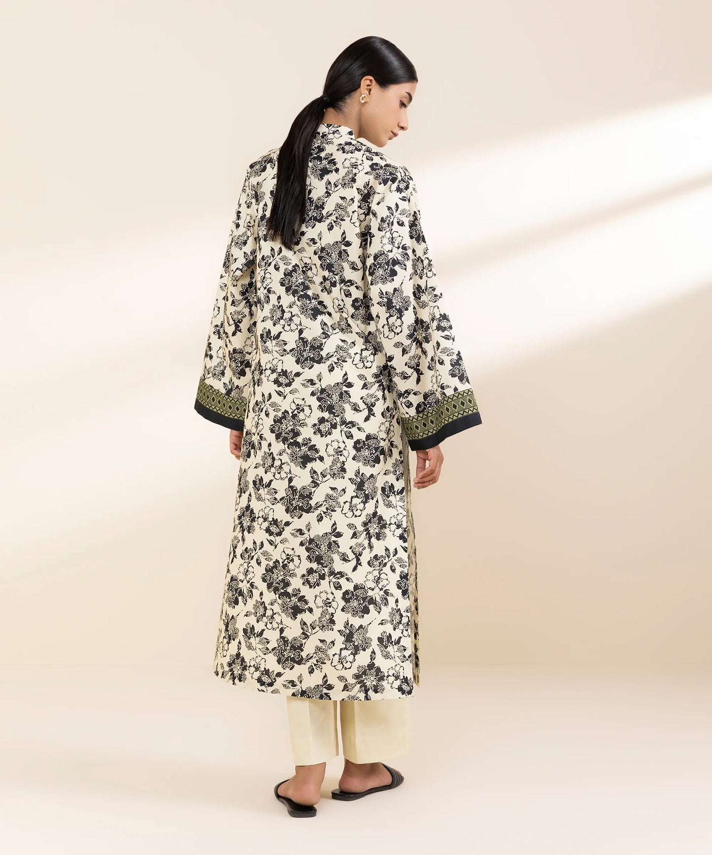SAPPHIRE | UNSTITCHED 2 PIECE PRINTED LAWN SUIT