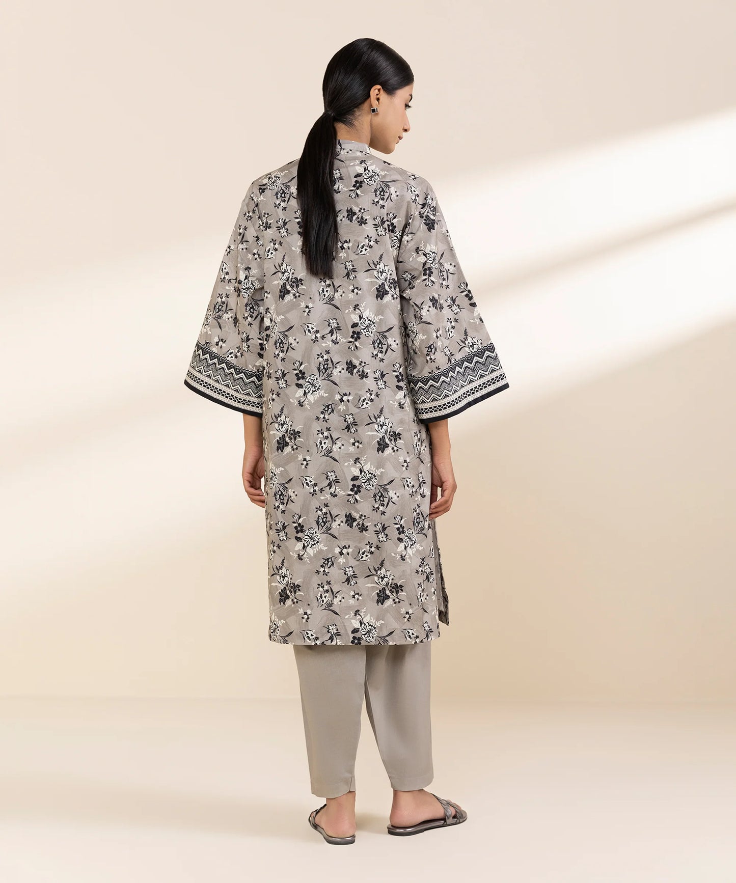 SAPPHIRE | UNSTITCHED 2 PIECE PRINTED LAWN SUIT