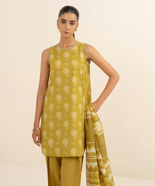 SAPPHIRE | UNSTITCHED 3 PIECE PRINTED LAWN SUIT