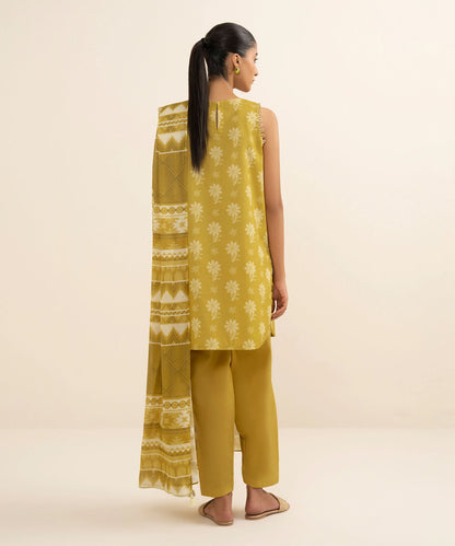 SAPPHIRE | UNSTITCHED 3 PIECE PRINTED LAWN SUIT